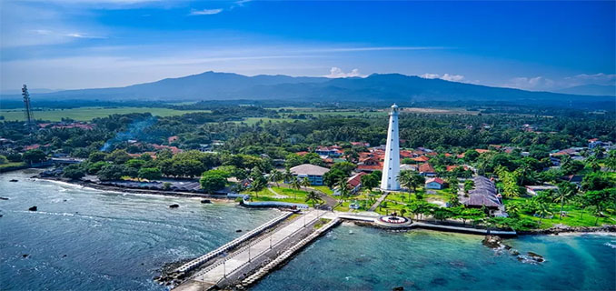 Pesona Destinasi Wisata Indonesia Kian Menarik Perhatian Wisatawan