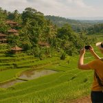 Tren Travelling, Menjelajahi Keindahan Lokal Nusantara Kini